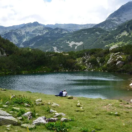 Deluxe 200m From Road * 班斯科