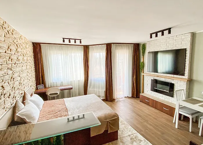 Deluxe 200m From Road Apartment *